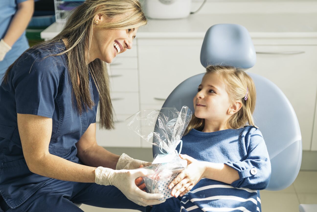 Что делать, если дошкольник боится стоматолога