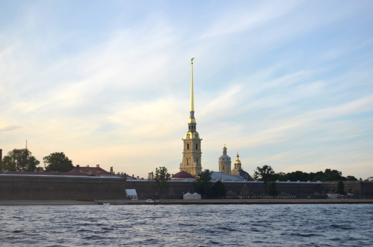 9 мест, которые нужно посетить в Санкт-Петербурге