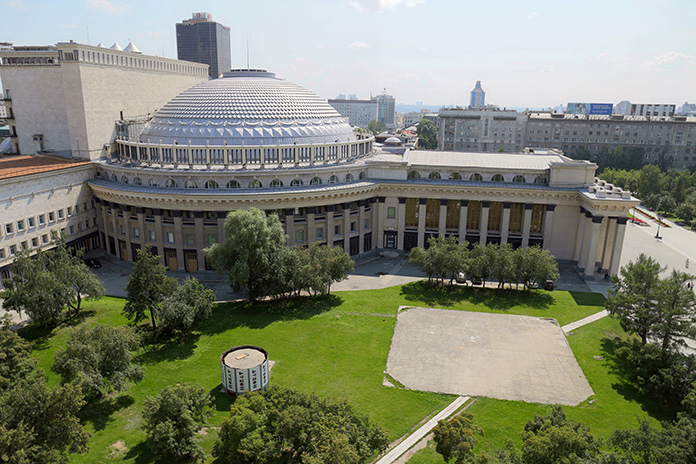 Оперный театр — символ города, который разместят на 10-рублёвой купюре